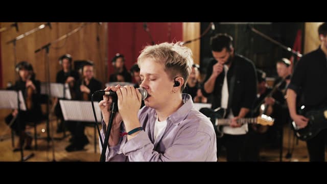 Nothing But Thieves